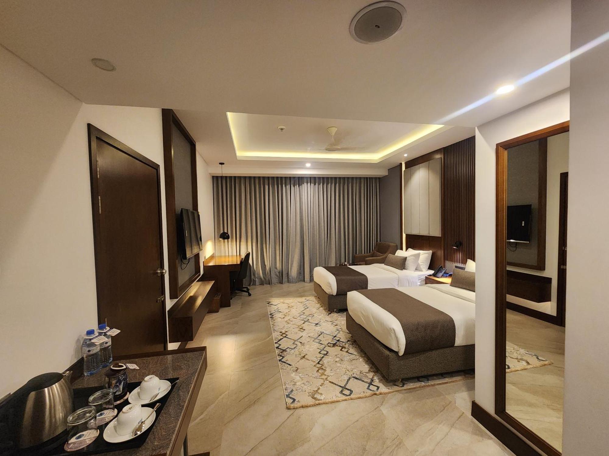 Hotel Windy Terrace ค็อกเซสบาซาร์ ภายนอก รูปภาพ